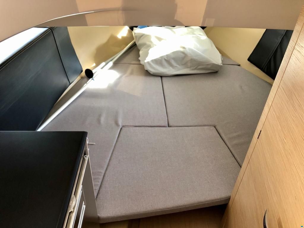 Sessa Key Largo 27 Inboard