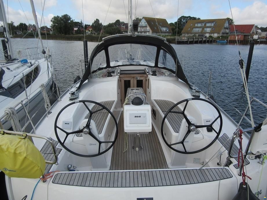 Bavaria Cruiser 34