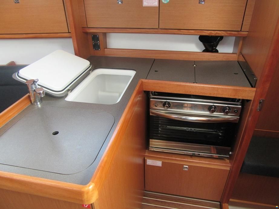 Bavaria Cruiser 34