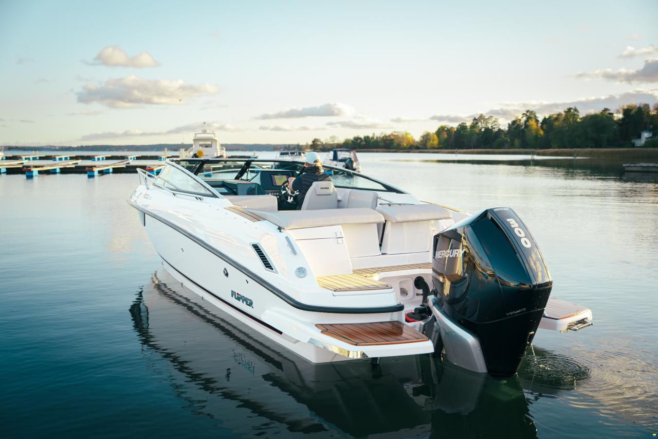 Flipper 800 Daycruiser