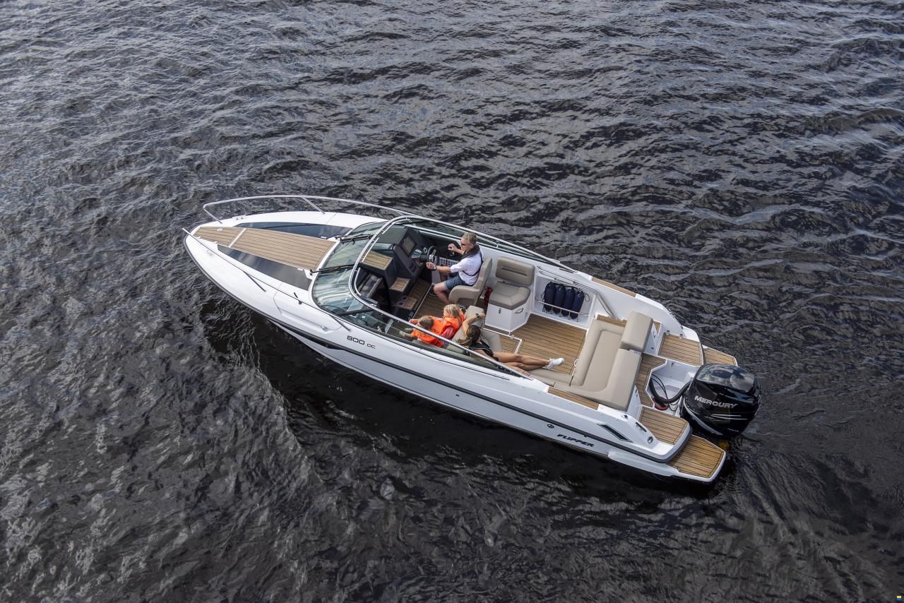 Flipper 800 Daycruiser