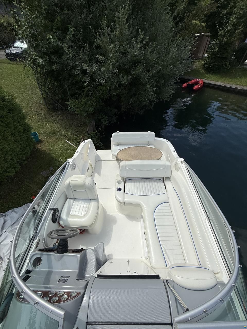 Bayliner 245