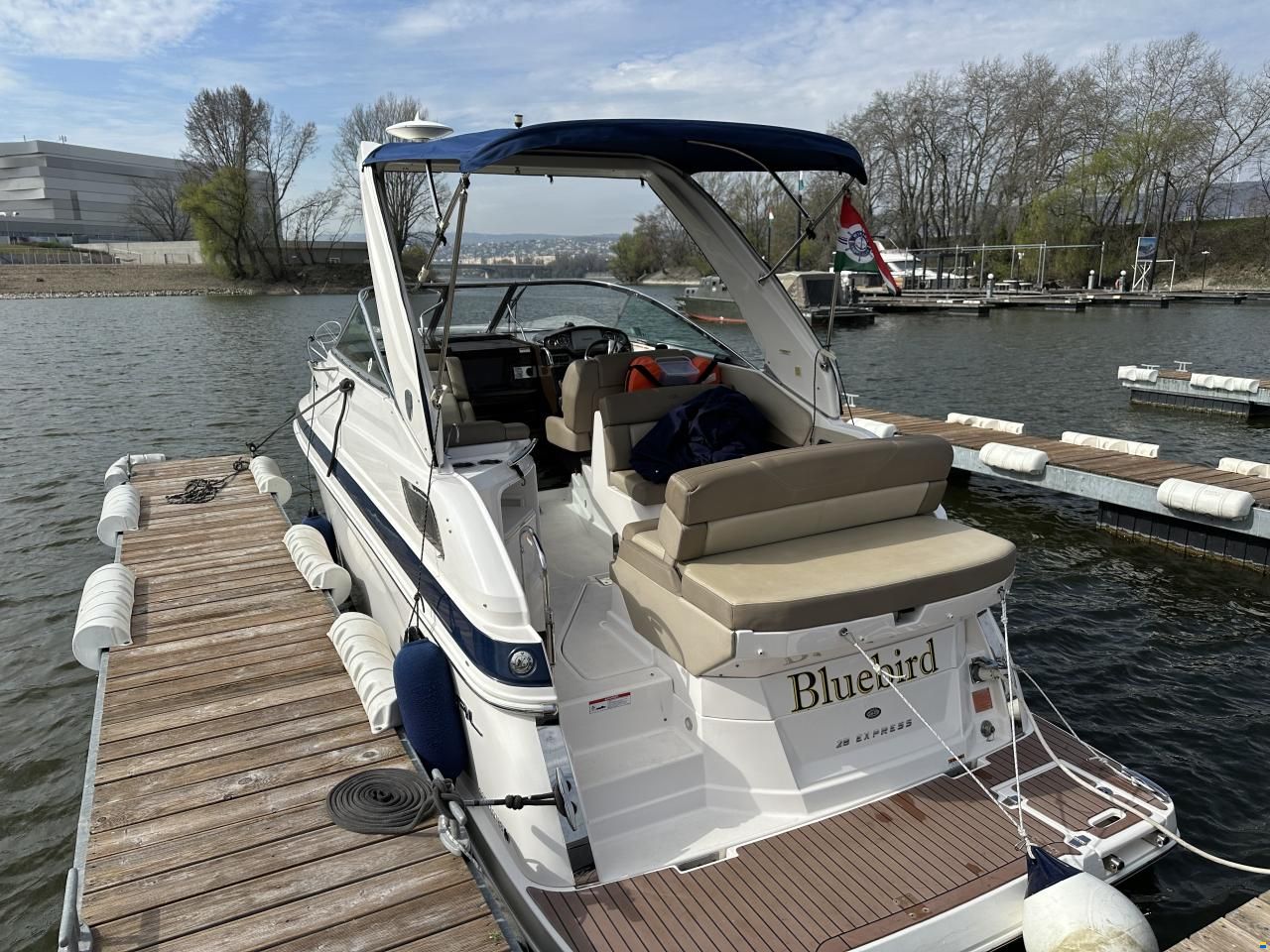 Regal 28 Express