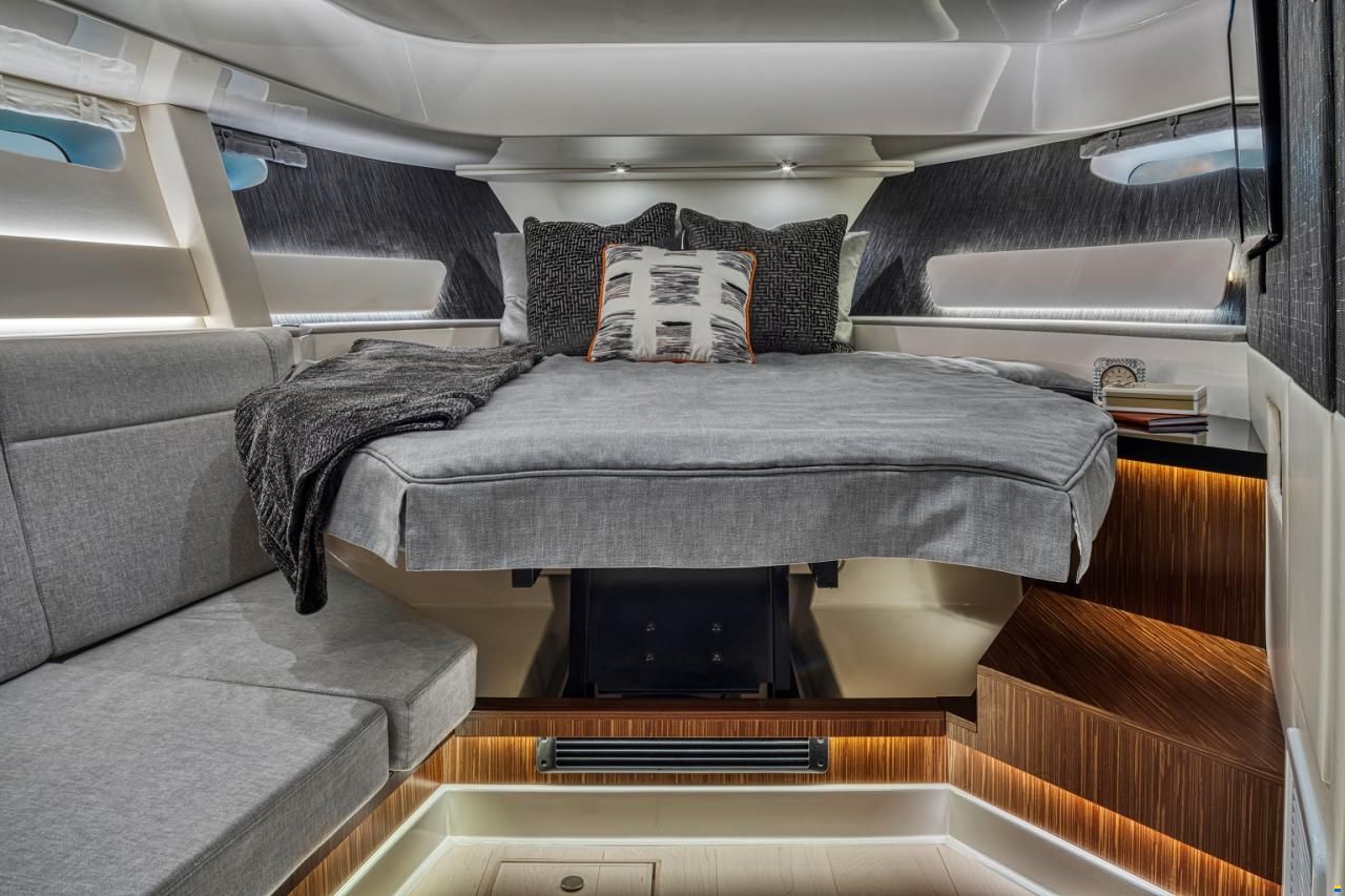 Sea Ray Sundancer 370 US
