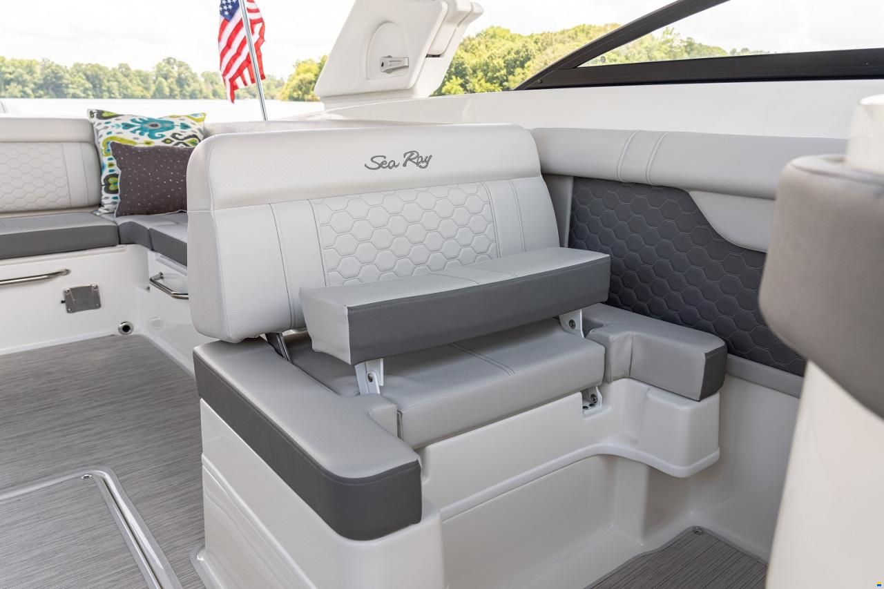Sea Ray SDX 290 OB Europe