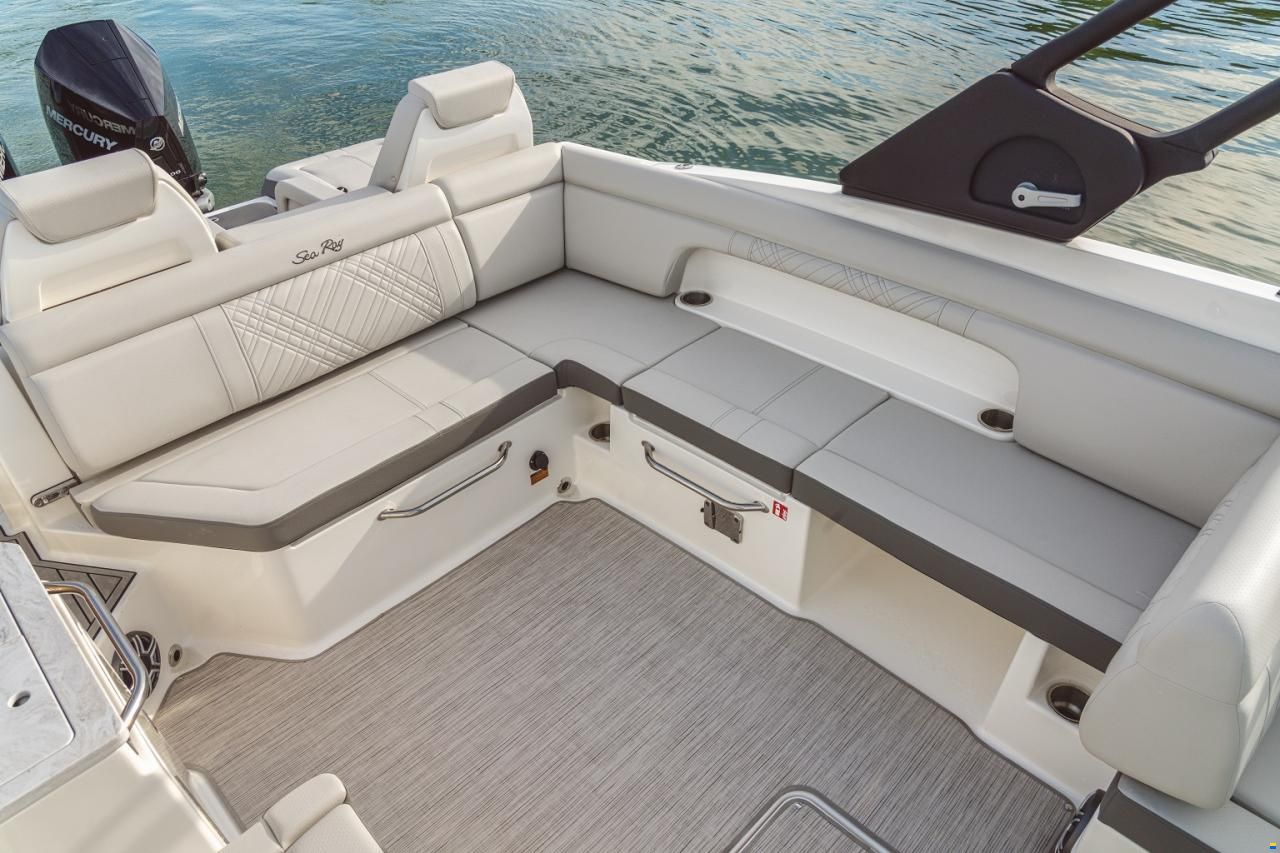 Sea Ray SDX 290 OB Europe