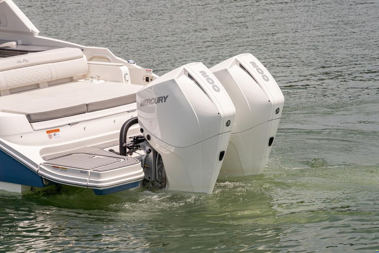 Sea Ray SDX 290 OB Europe