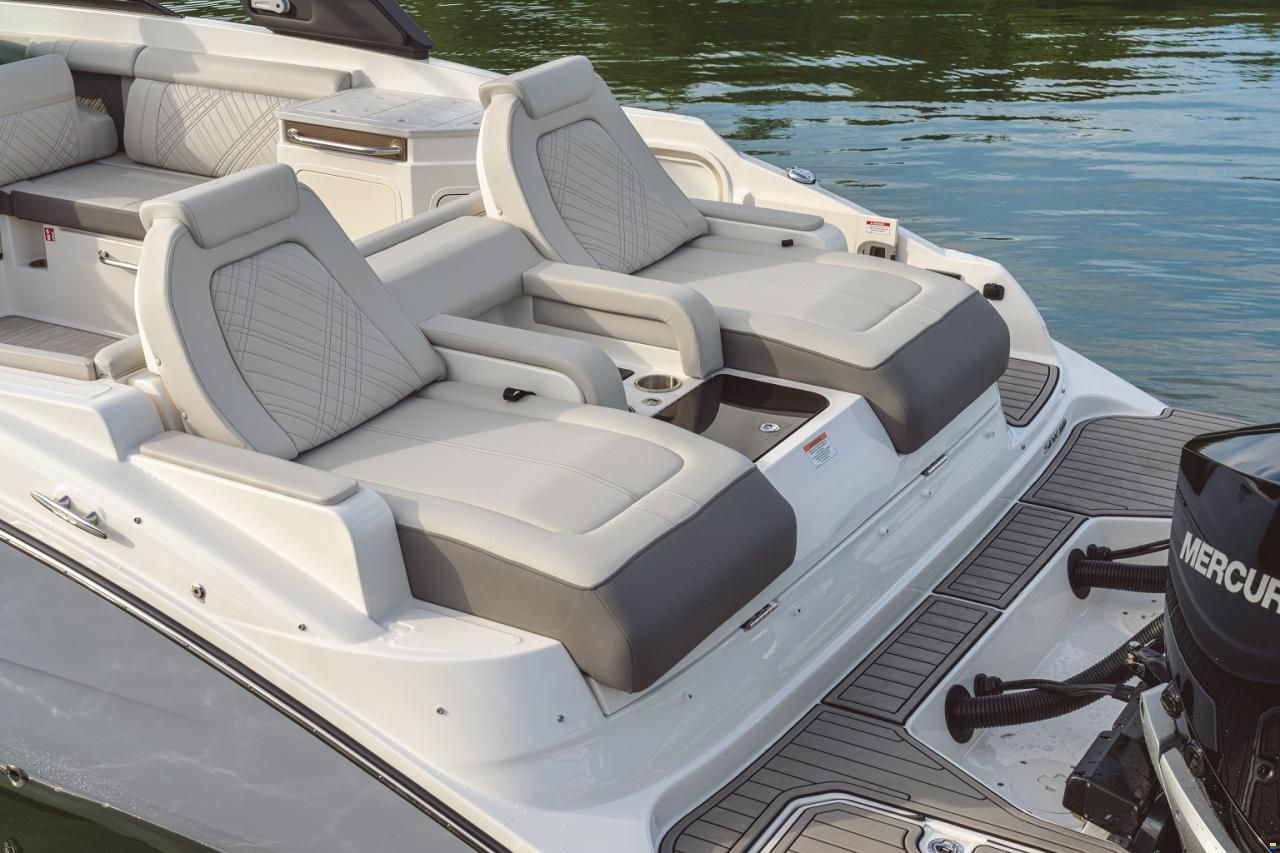 Sea Ray SDX 290 OB Europe