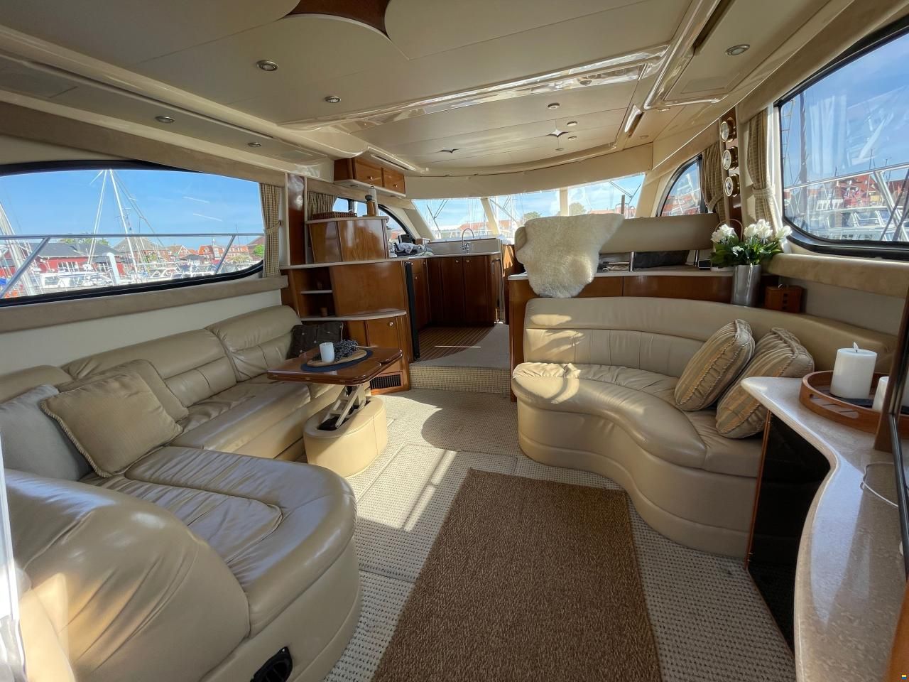 Meridian Yachts 411