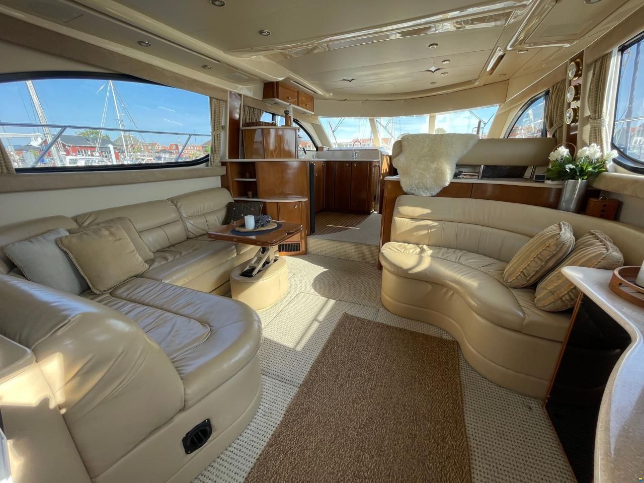 Meridian Yachts 411
