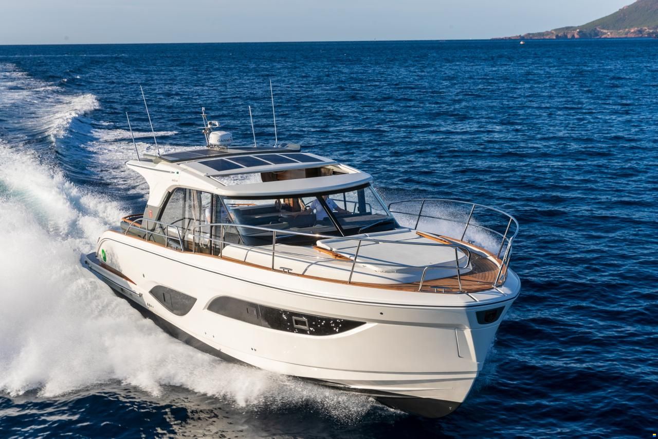 Marex 440 Gourmet Cruiser