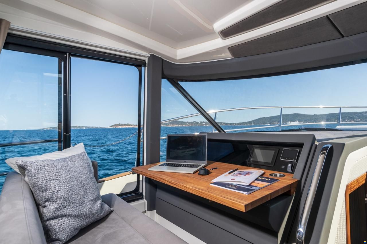 Marex 440 Gourmet Cruiser