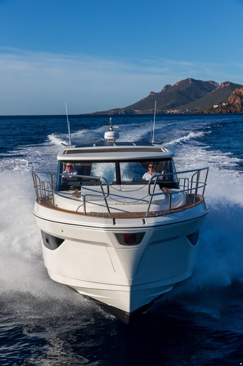 Marex 440 Gourmet Cruiser