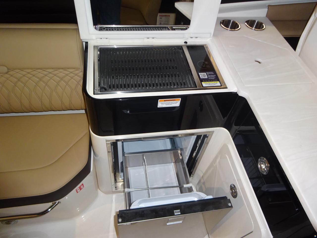 Sea Ray 370 DA