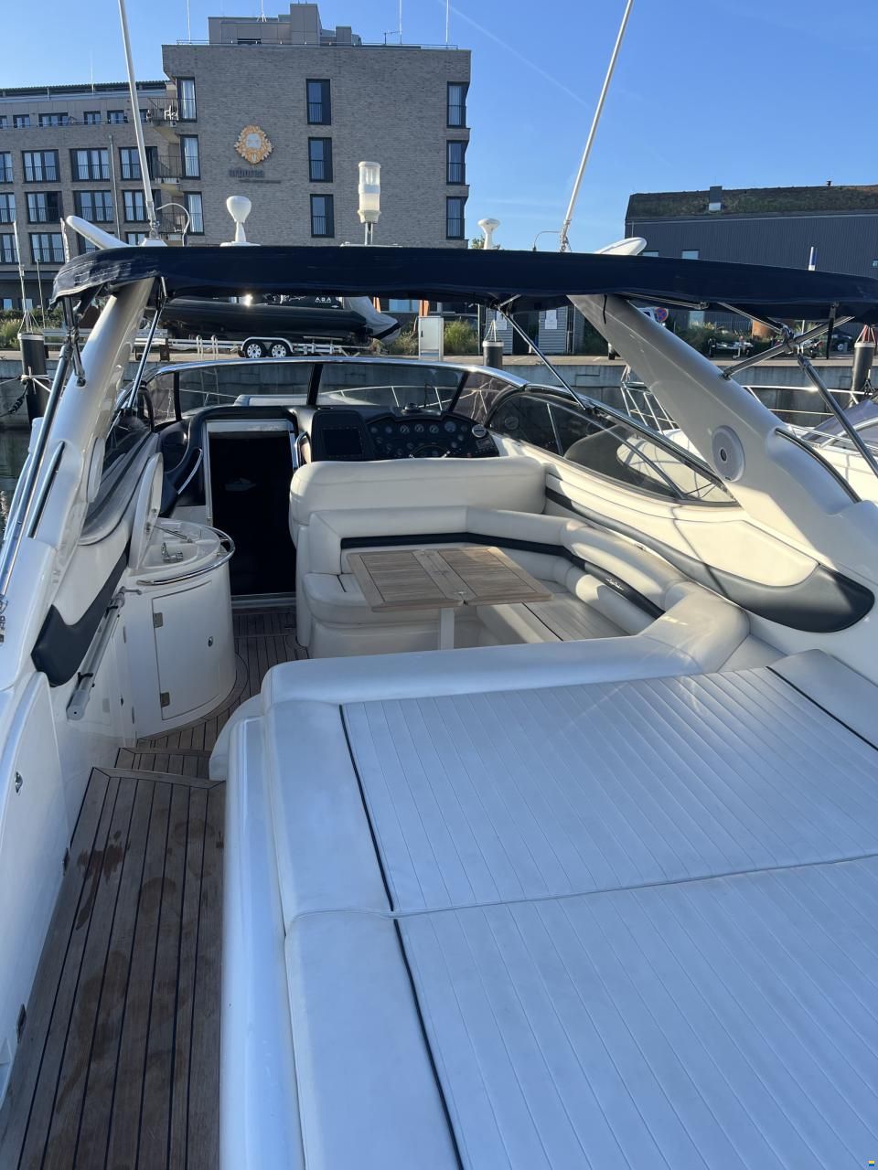 Sunseeker Superhawk 48 MKII