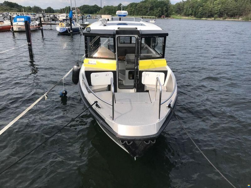 Buster Boats Buster Phantom