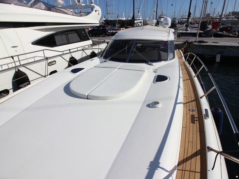 Sunseeker Predator 56