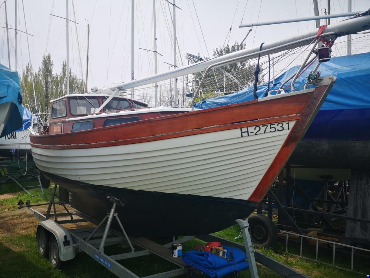 Jutahela Marina 75