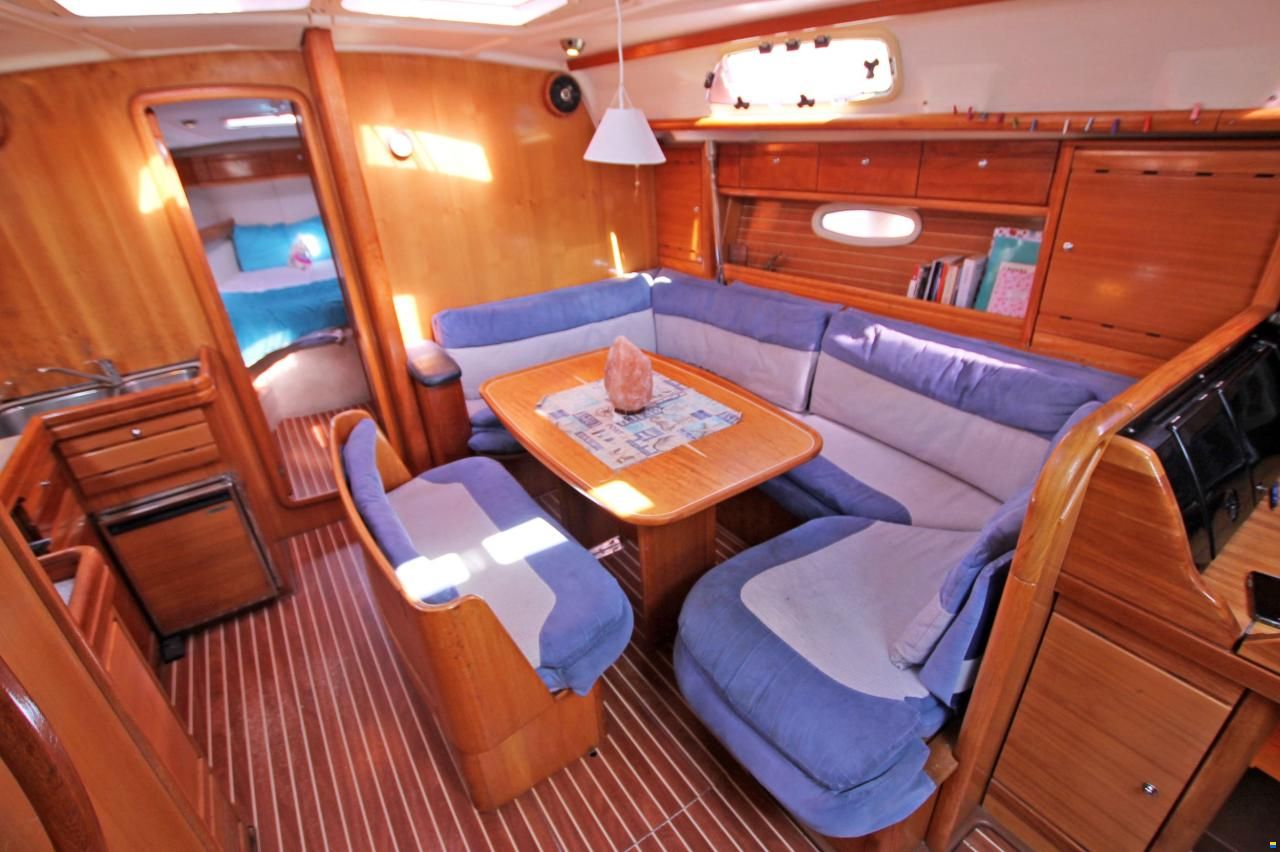 Bavaria 42 Cruiser