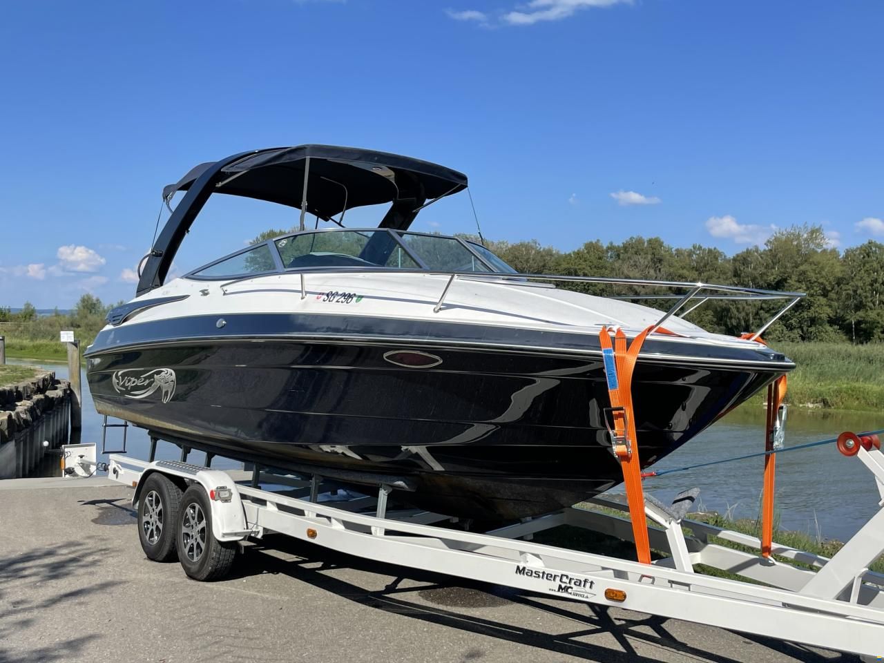 Viper 243 Merc. 6.2L MP I B III 350 PS