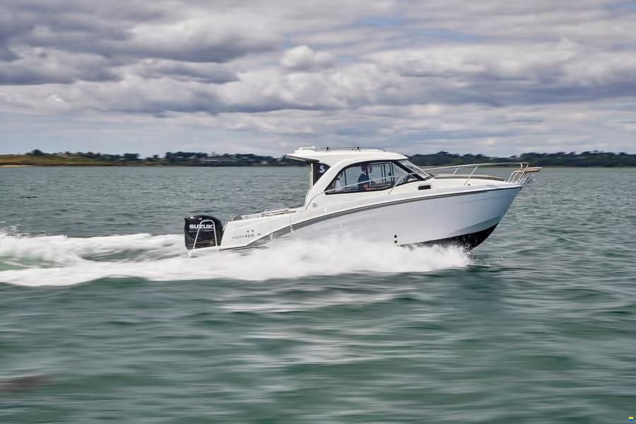 Beneteau Antares 7