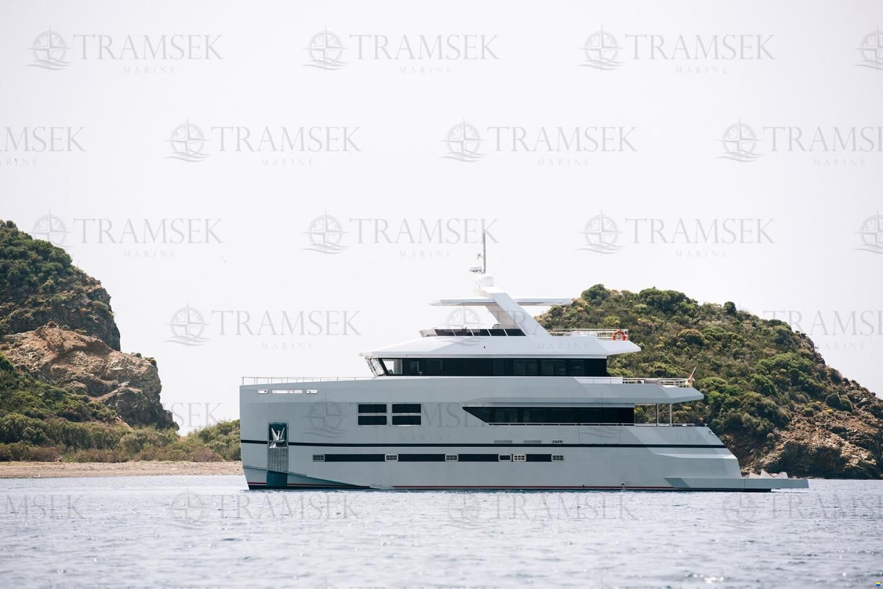 EXPLORER 27m  BIG JOY - Arkin Pruva