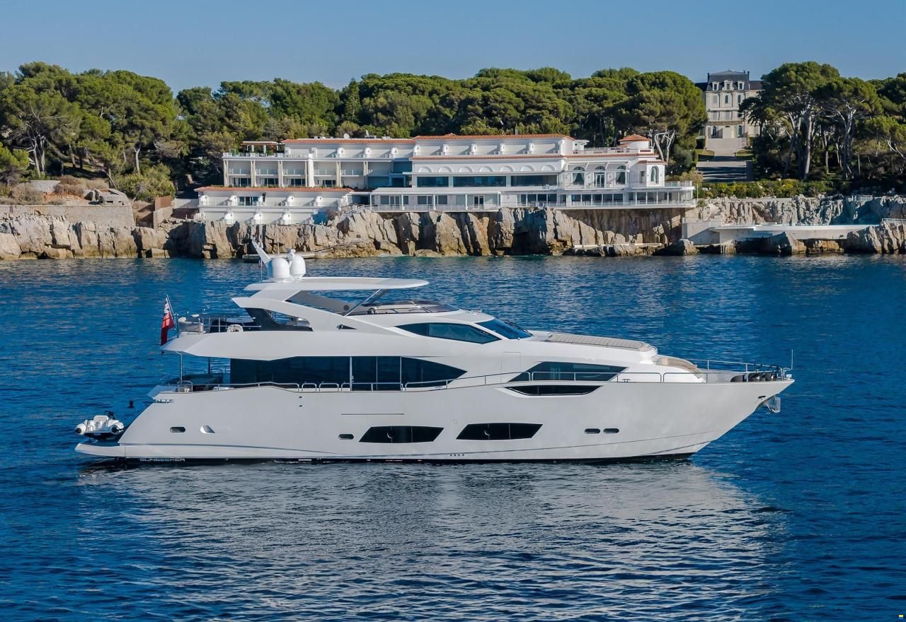 Sunseeker 95 Yacht, £ 5.495.000