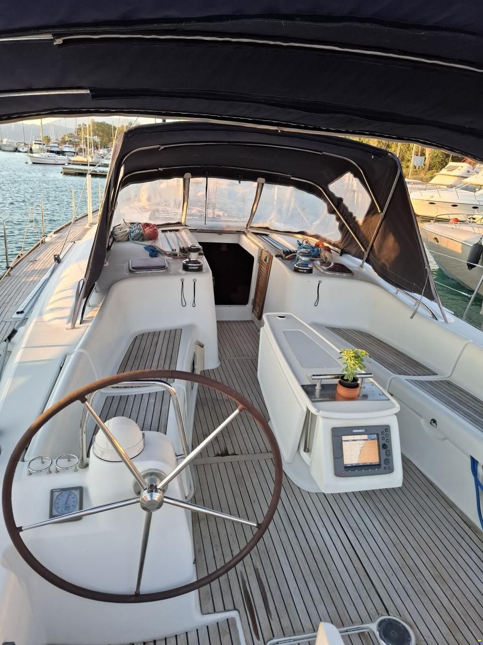 Beneteau Oceanis 54