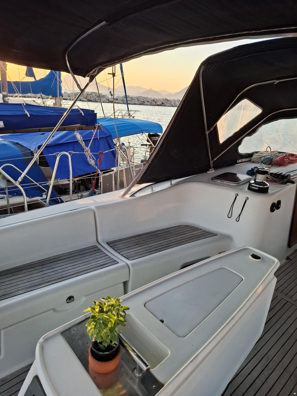 Beneteau Oceanis 54