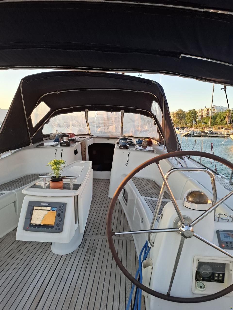 Beneteau Oceanis 54