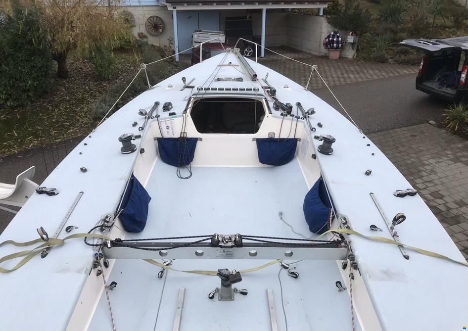 Maxi Dolphin Joker mit Strassentrailer