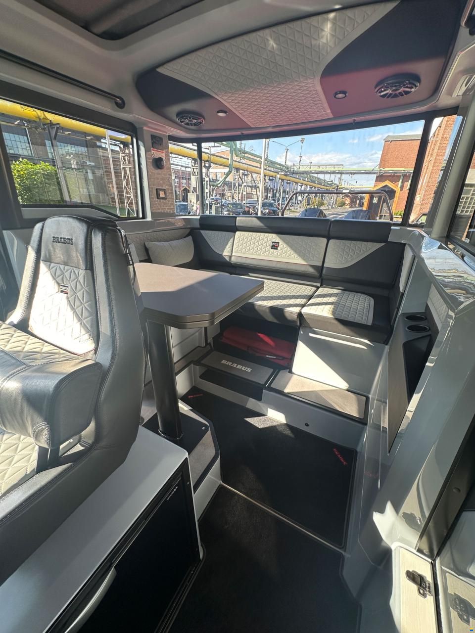 Brabus Shadow 900 Cross Cabin