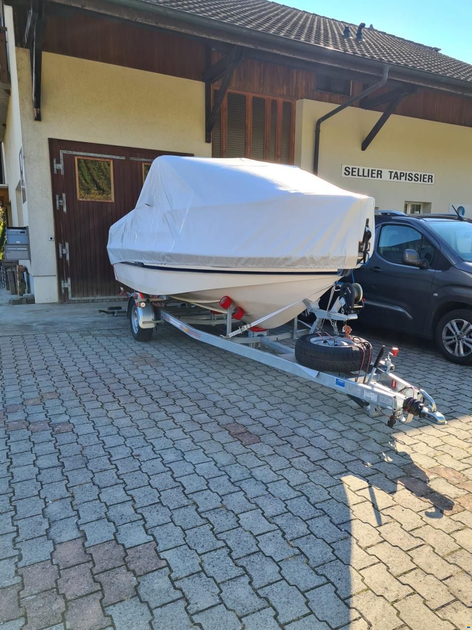 Romar Tuka 555