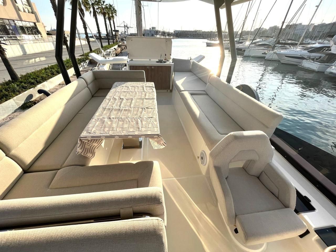 Beneteau Monte Carlo 52