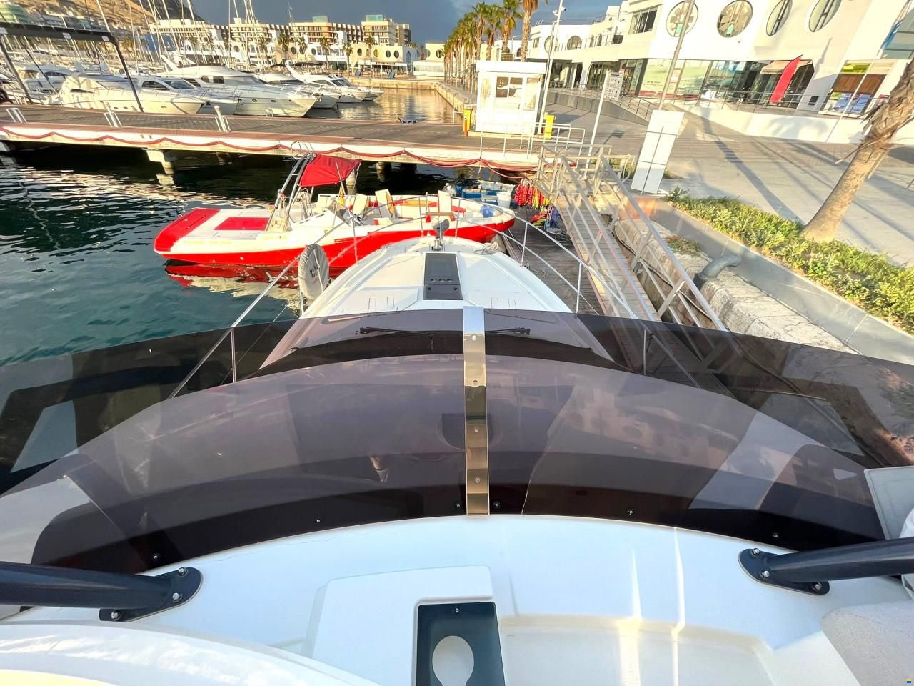 Beneteau Monte Carlo 52