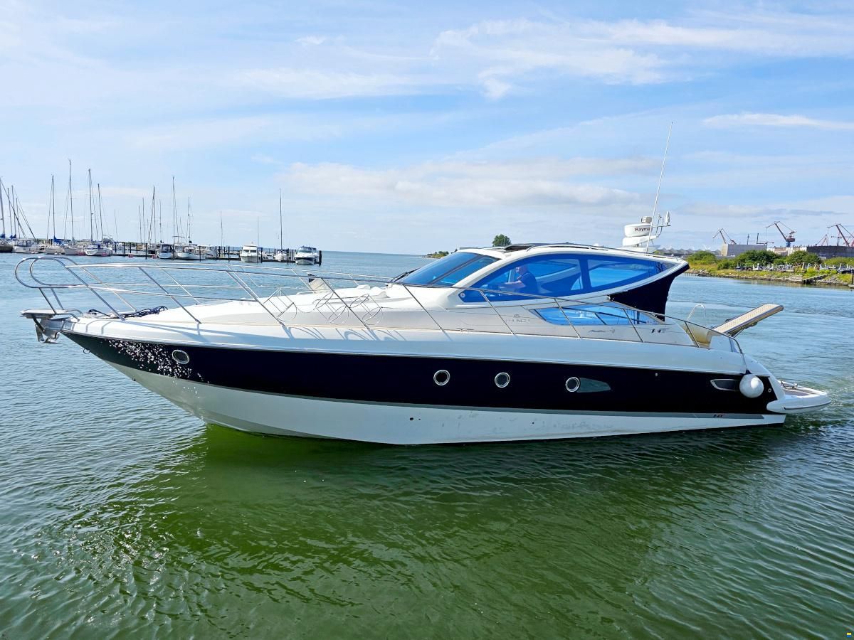 Cranchi Mediterranee 43 HT Volvo Penta IPS-600