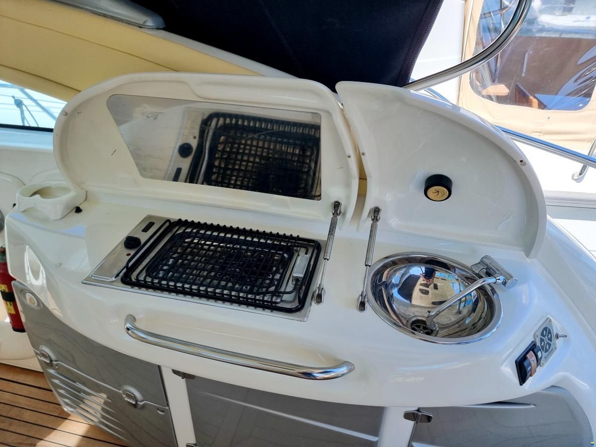 Cranchi Mediterranee 43 HT Volvo Penta IPS-600