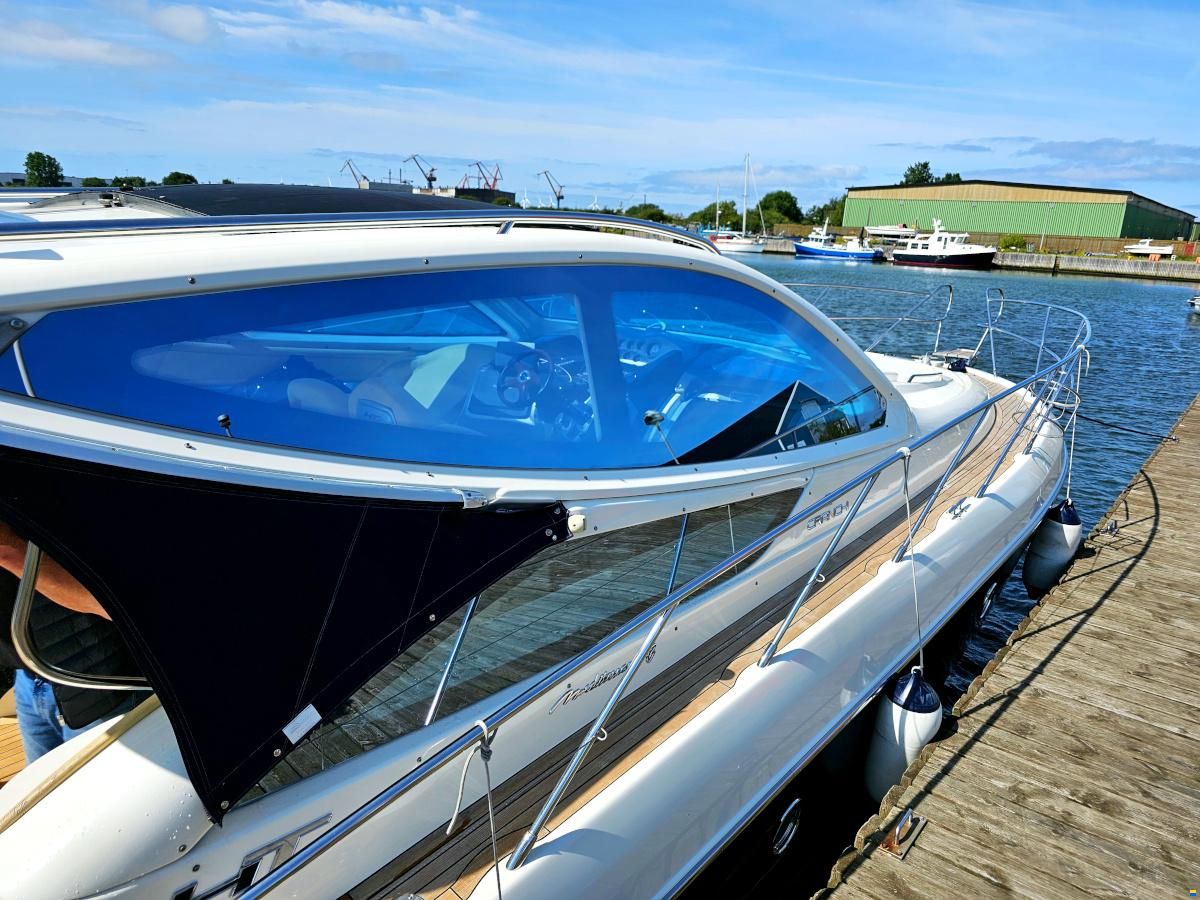 Cranchi Mediterranee 43 HT Volvo Penta IPS-600