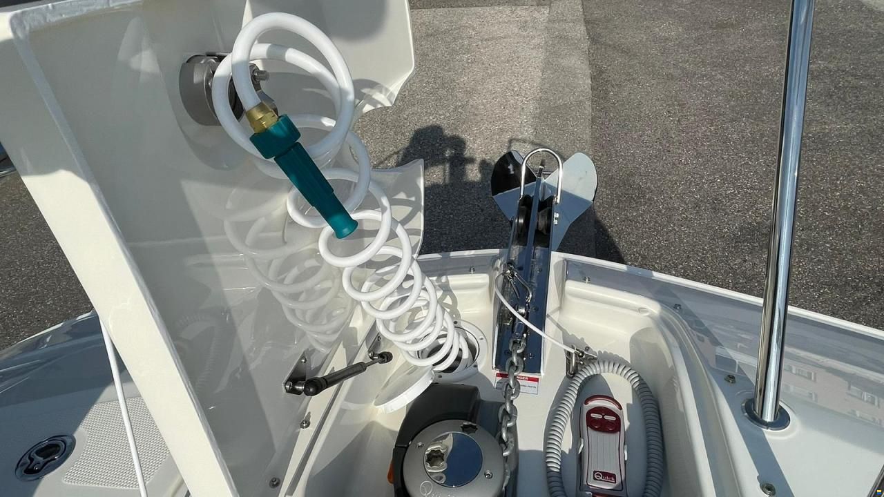 Sea Ray Sundancer 320