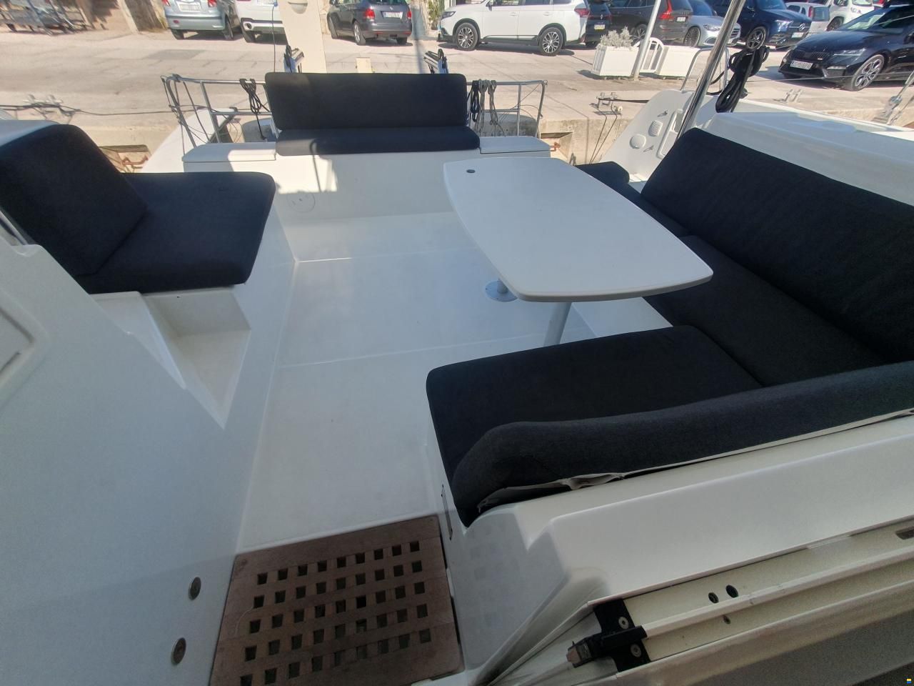 Lagoon 40