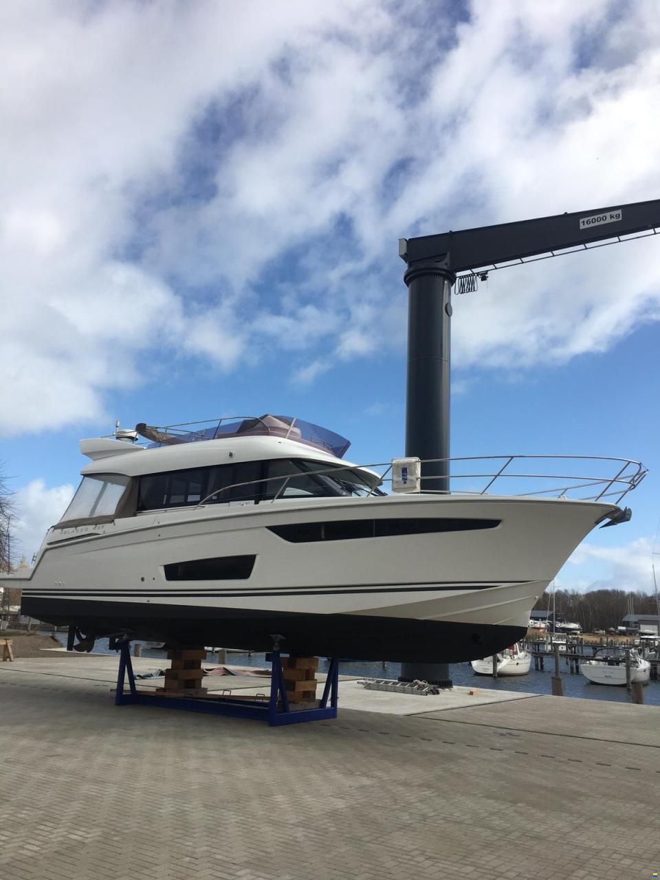 Jeanneau Valasco 43 F