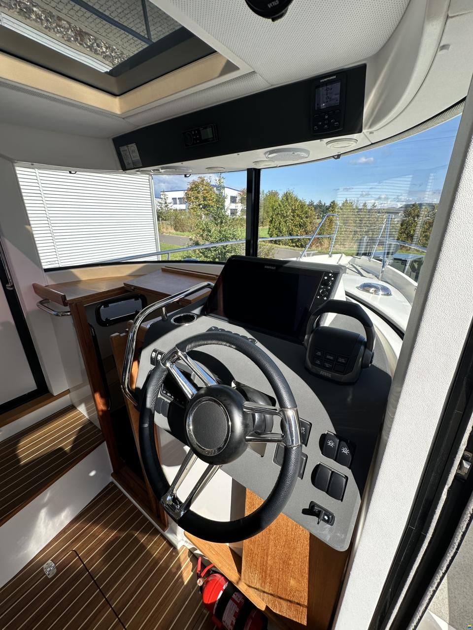 Paragon Yachts 31 Cabin