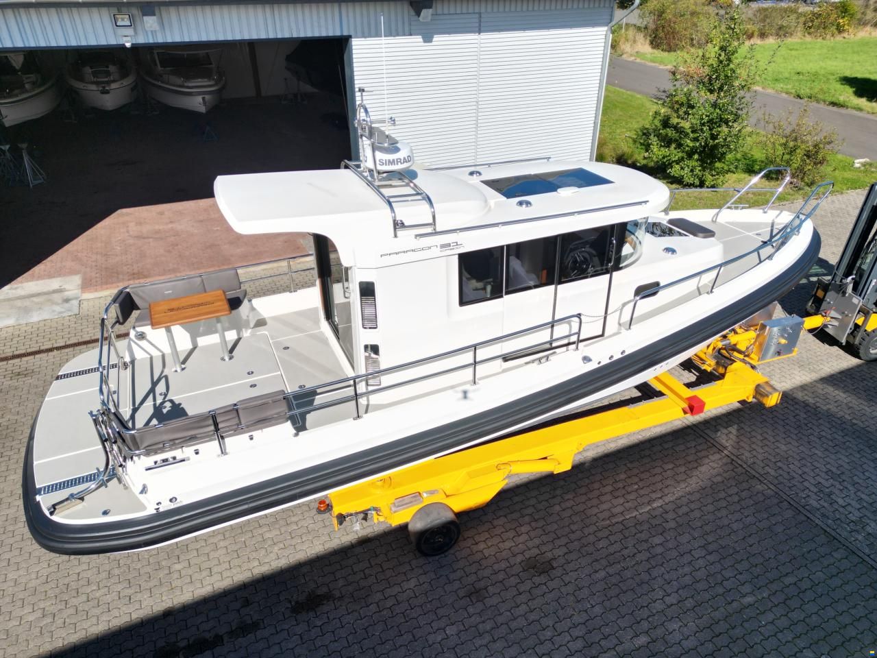 Paragon Yachts 31 Cabin