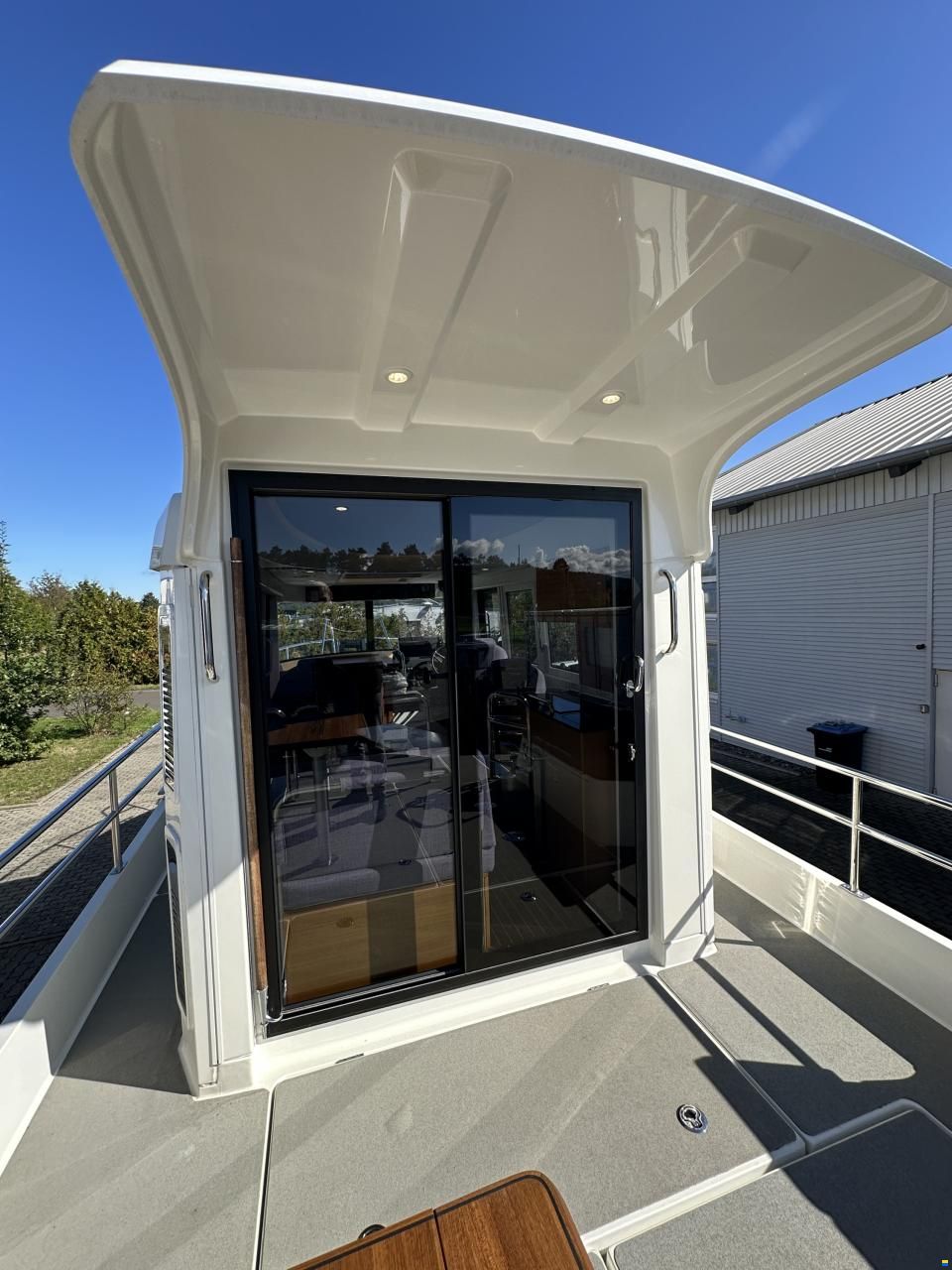 Paragon Yachts 31 Cabin