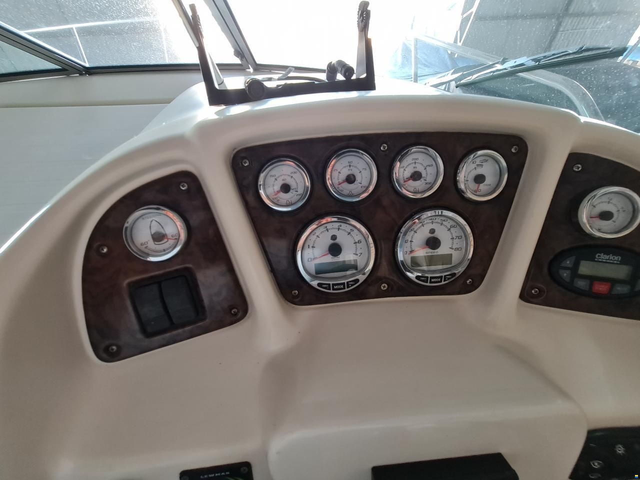 Sea Ray 260