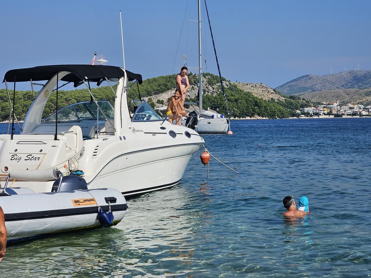 Sea Ray 260