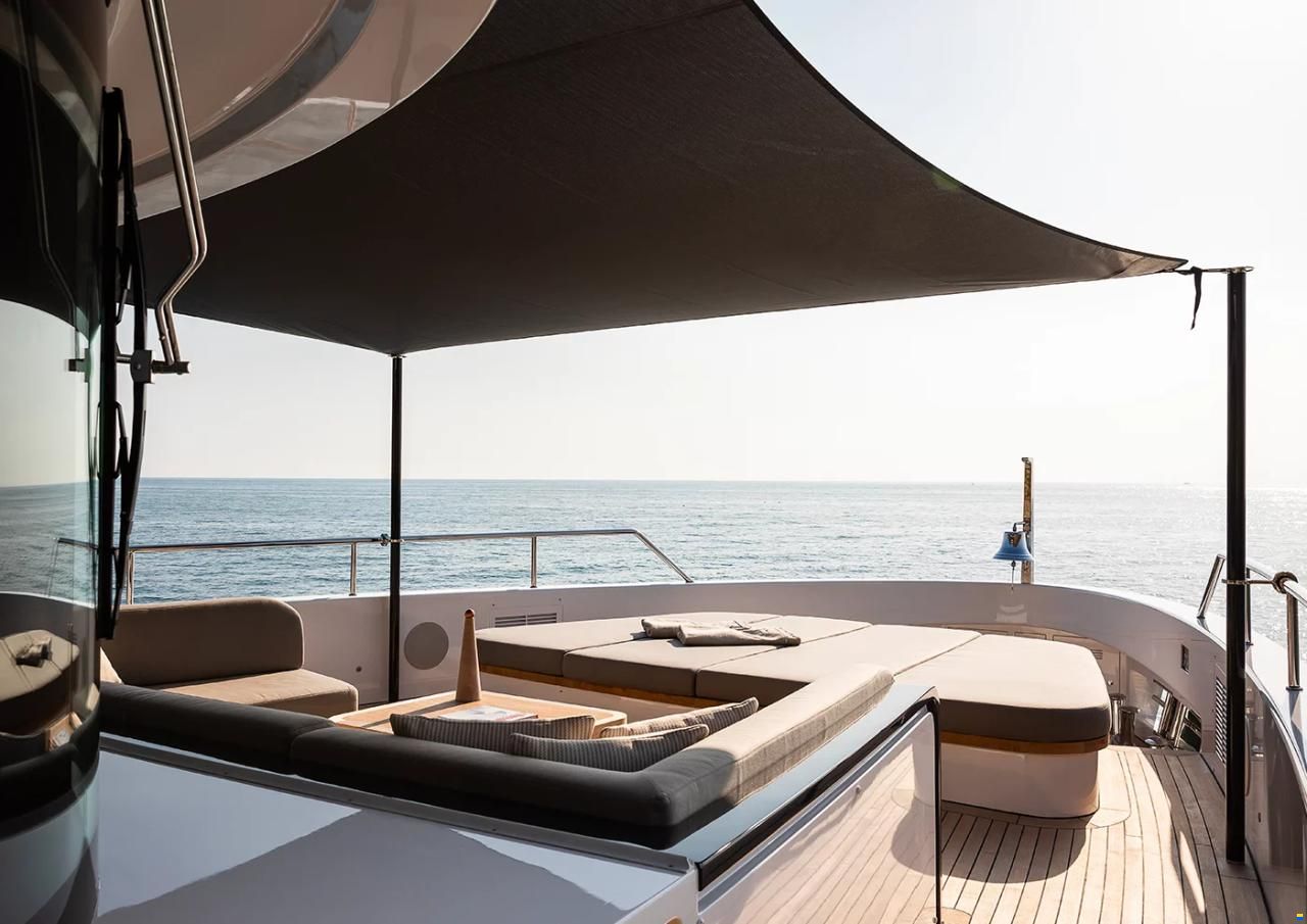 Benetti Oasis 34
