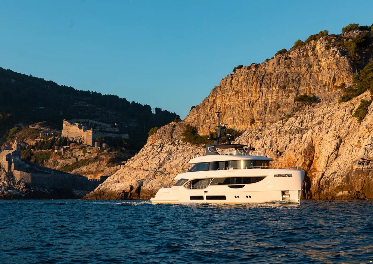 Benetti Oasis 34