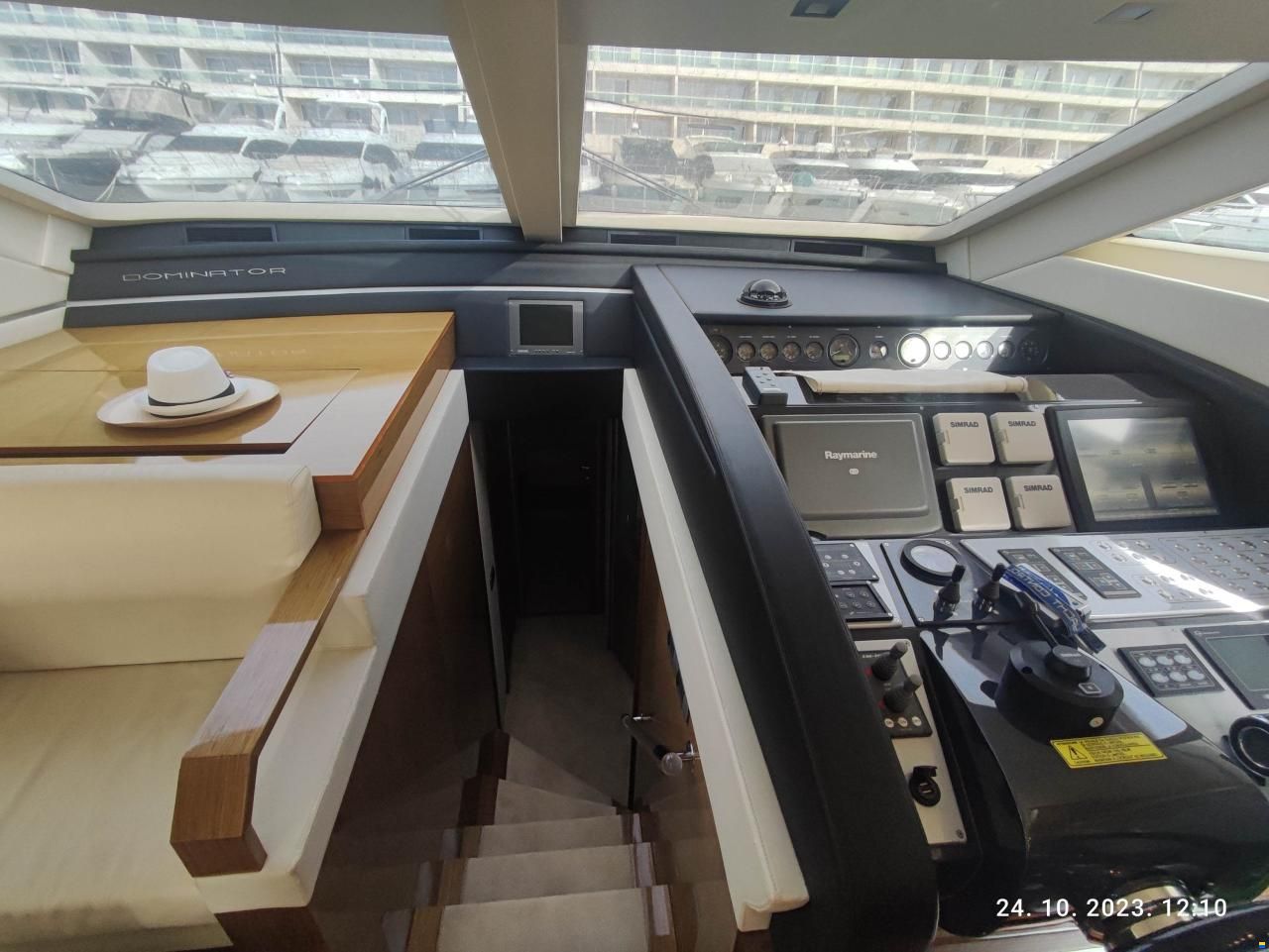 2009 Dominator 620 S, EUR 820.000,-