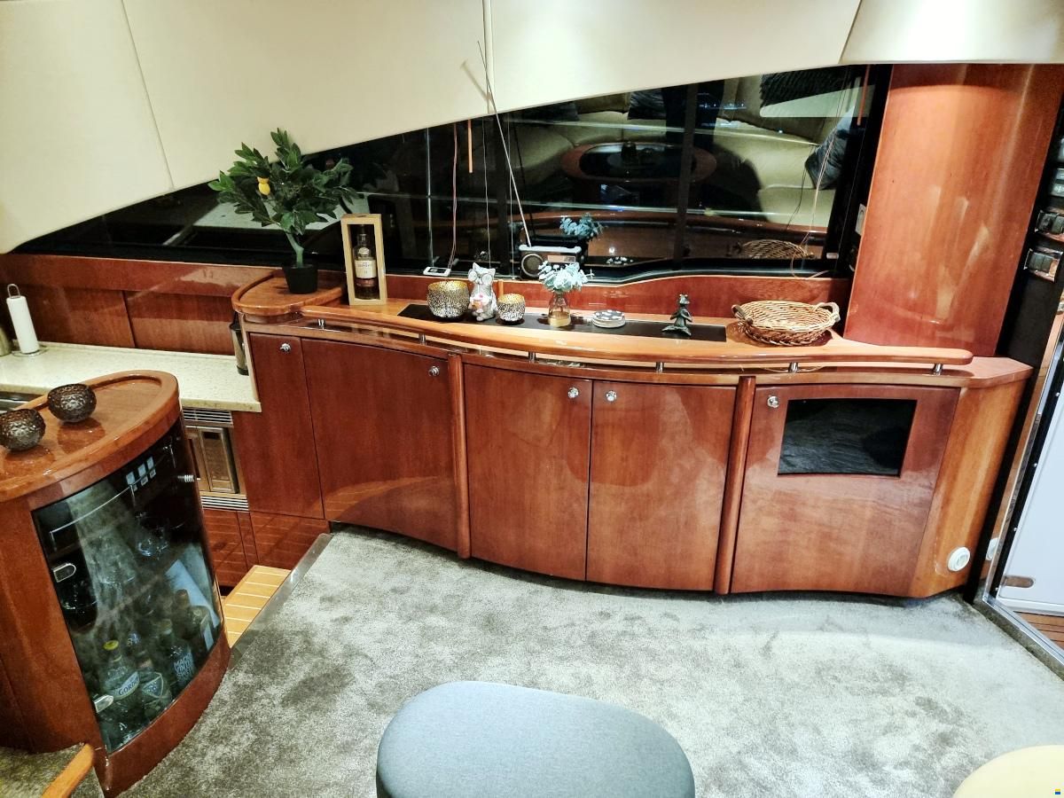 Fairline Squadron 58 Volvo Penta D12-715 EVC